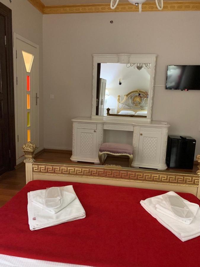 Балат Гостевой Дом Bed and Breakfast Istanbul Exteriör bild
